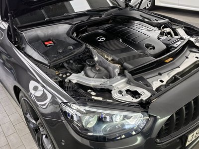 MERCEDES-BENZ E-CLASS - 7