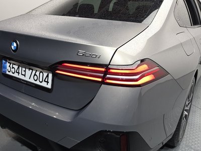 BMW 5 SERIES - 10