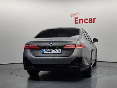BMW 5 SERIES - 3