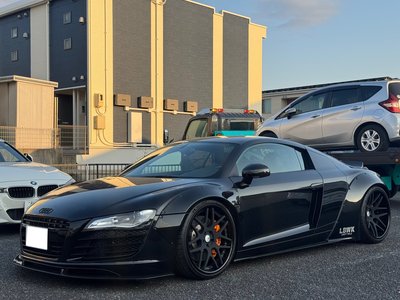 AUDI R8 - 9