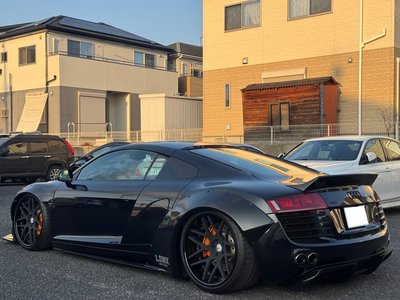 AUDI R8 - 7