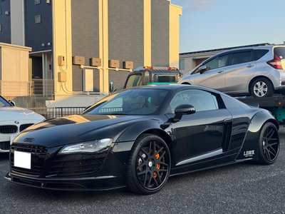 AUDI R8 - 10