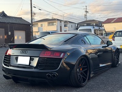 AUDI R8 - 5