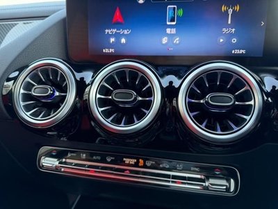 2025 Mercedes-BENZ GLA 照片 9