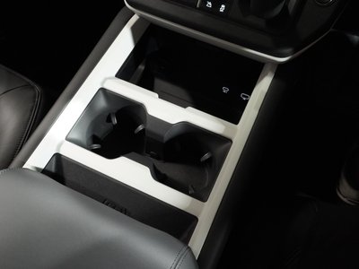 صورة مصغرة 29 لـ 2025 LAND Rover DEFENDER