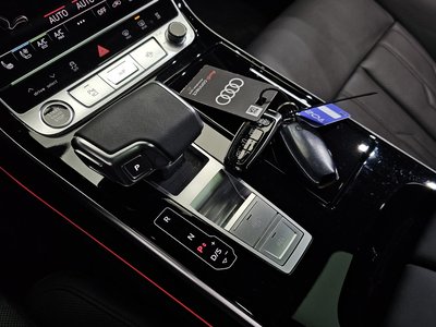 2023 AUDI A8 缩略图 12