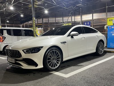 MERCEDES-BENZ GT AMG - 5