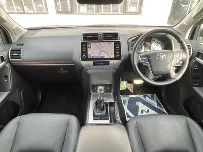 TOYOTA LAND CRUISER PRADO - 2