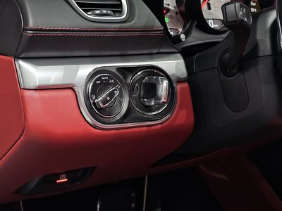 صورة مصغرة 16 لـ 2023 Porsche 718