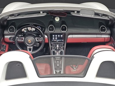 صورة 5 لـ 2023 Porsche 718