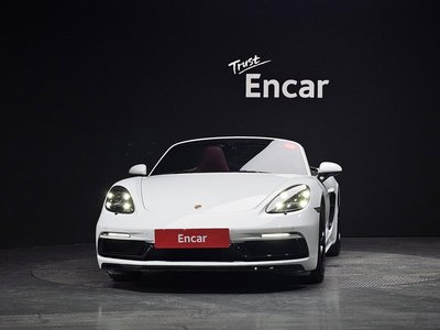صورة 2 لـ 2023 Porsche 718