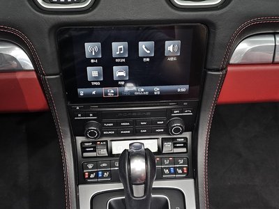 صورة مصغرة 13 لـ 2023 Porsche 718