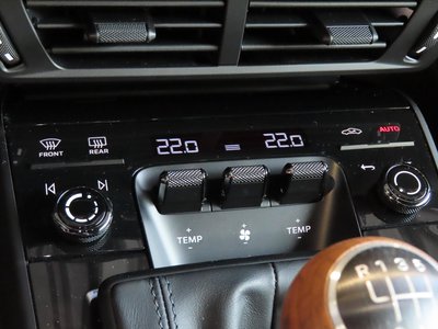 2025 Porsche 911 缩略图 84