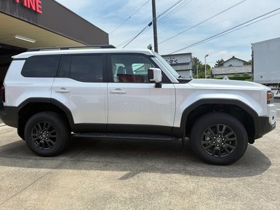TOYOTA LAND CRUISER 250 - 4
