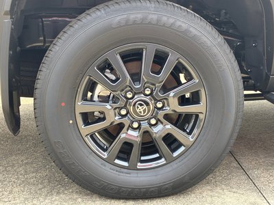 TOYOTA LAND CRUISER 250 - 9