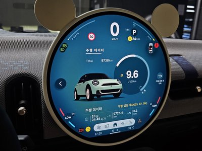 2025 MINI COOPER S thumbnail 11