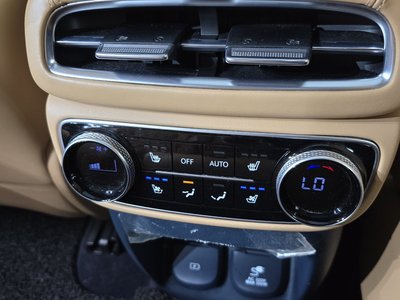 صورة مصغرة 35 لـ 2020 Genesis GV80