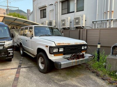 TOYOTA LAND CRUISER 60