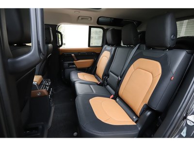 LAND ROVER DEFENDER 2024 thumbnail 46