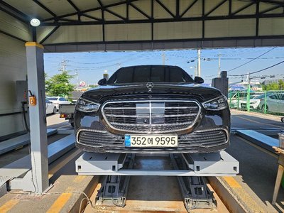MERCEDES-BENZ S-CLASS - 1