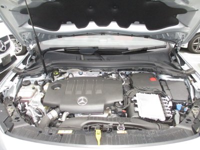 MERCEDES-BENZ GLA - 6
