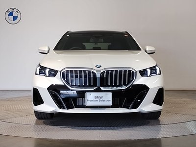 2024 BMW 5 SERIES TOURING — фото 5