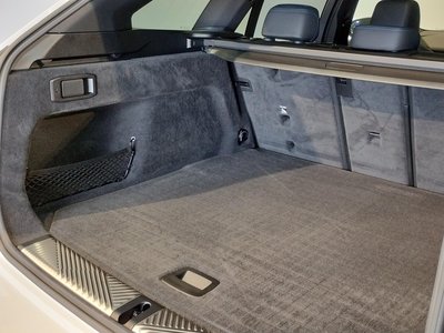 2024 BMW 5 SERIES TOURING thumbnail 17