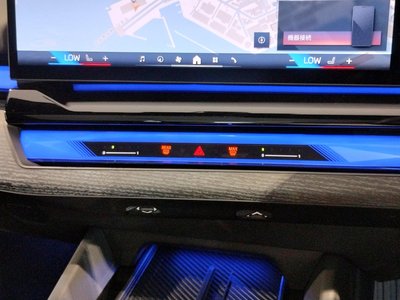 2024 BMW 5 SERIES TOURING thumbnail 72