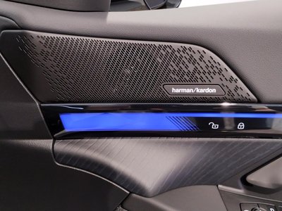 2024 BMW 5 SERIES TOURING thumbnail 59