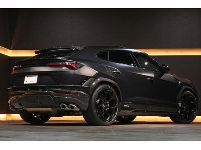 2023 Lamborghini URUS — фото 5