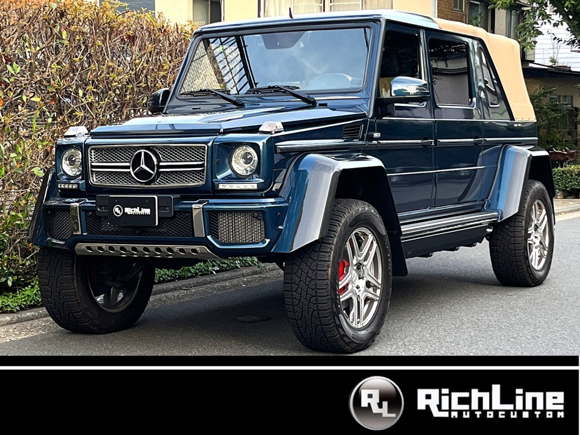 MERCEDES-BENZ G650 LANDAULET MAYBACH - View 1