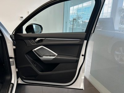 صورة مصغرة 17 لـ 2025 AUDI Q3