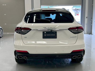 MASERATI LEVANTE - 4