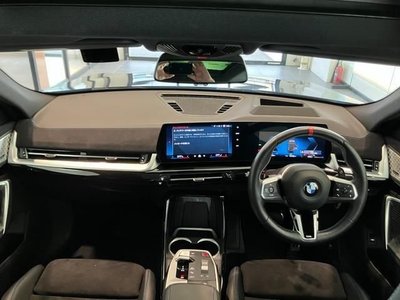 2024 BMW X2 photo 2