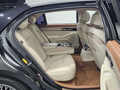 2019 Genesis G90 — миниатюра 15