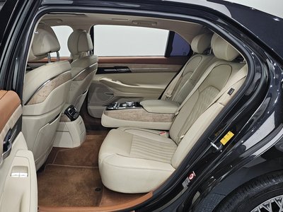 2019 Genesis G90 — миниатюра 14