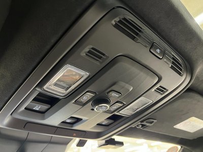 2025 Cadillac ESCALADE 缩略图 38