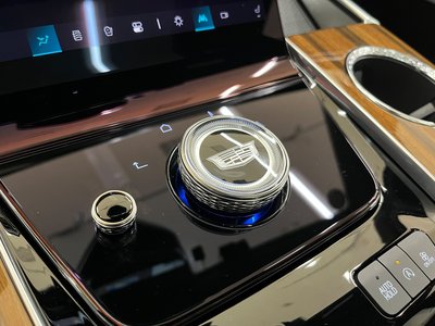 2025 Cadillac ESCALADE 缩略图 27
