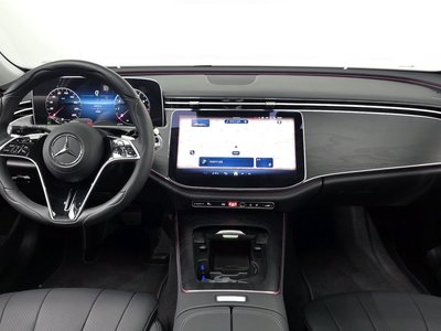 MERCEDES-BENZ E-CLASS - 5