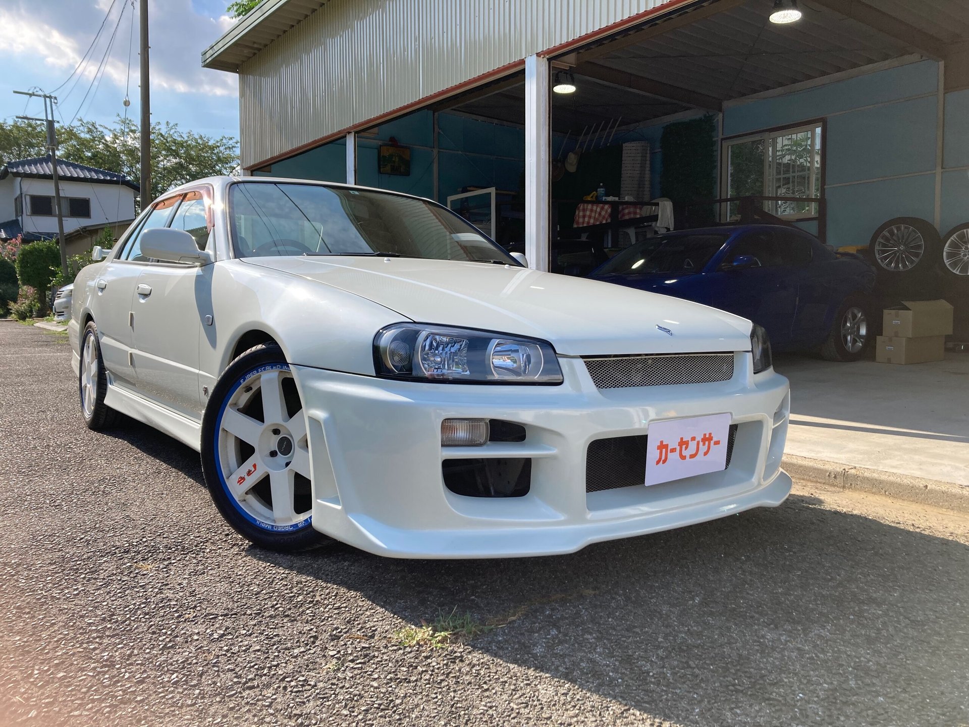 NISSAN SKYLINE - View 1