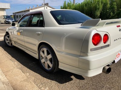 NISSAN SKYLINE - 10