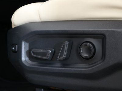2025 Toyota TUNDRA 缩略图 53