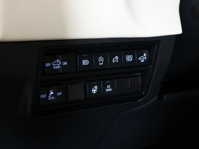 2025 Toyota TUNDRA 缩略图 52