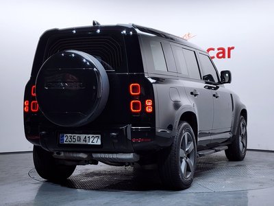 LAND ROVER DEFENDER - 3