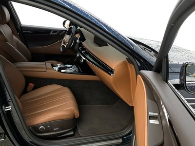 GENESIS G80 (RG3) - 10