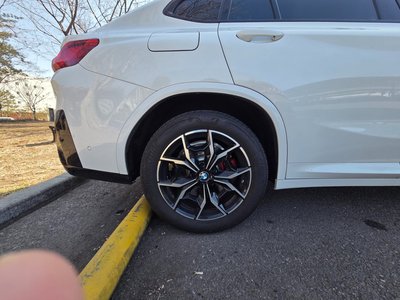 2023 BMW X4 photo 8
