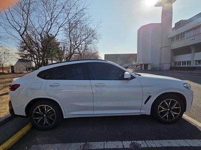 2023 BMW X4 thumbnail 12