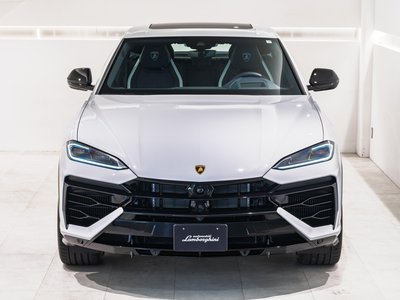 LAMBORGHINI URUS - 2