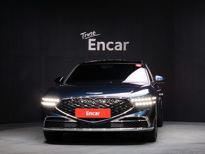 صورة 2 لـ 2022 Genesis G90 (RS4)