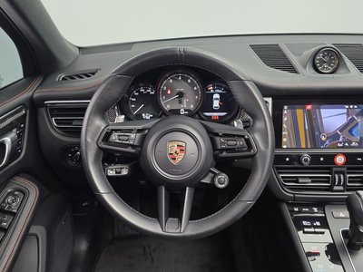 2023 Porsche MACAN thumbnail 13